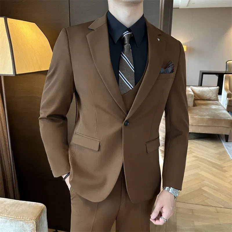 Men's slim fit formal blazer in chemical fibre blend fabric available in extended sizes