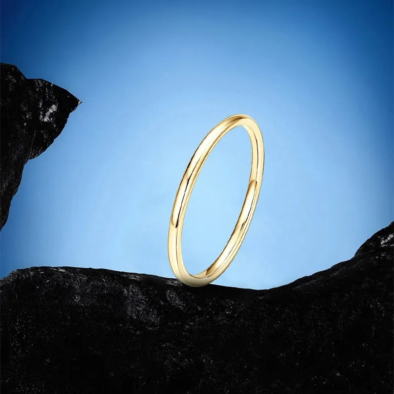 Simple geometric sterling silver bracelet ring on a size chart showing US sizes 4 to 10.
