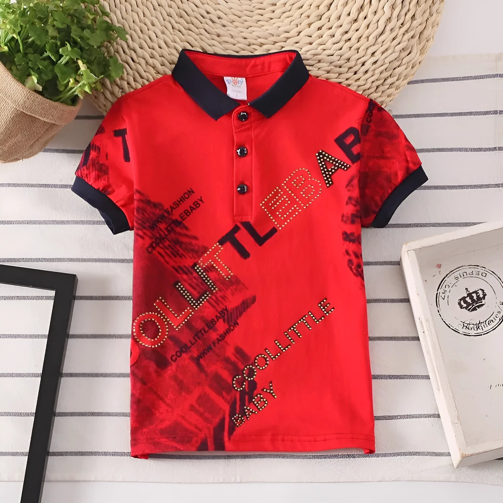 Boys short sleeve cotton shirt with lapel collar in solid colours for children aged 3-8