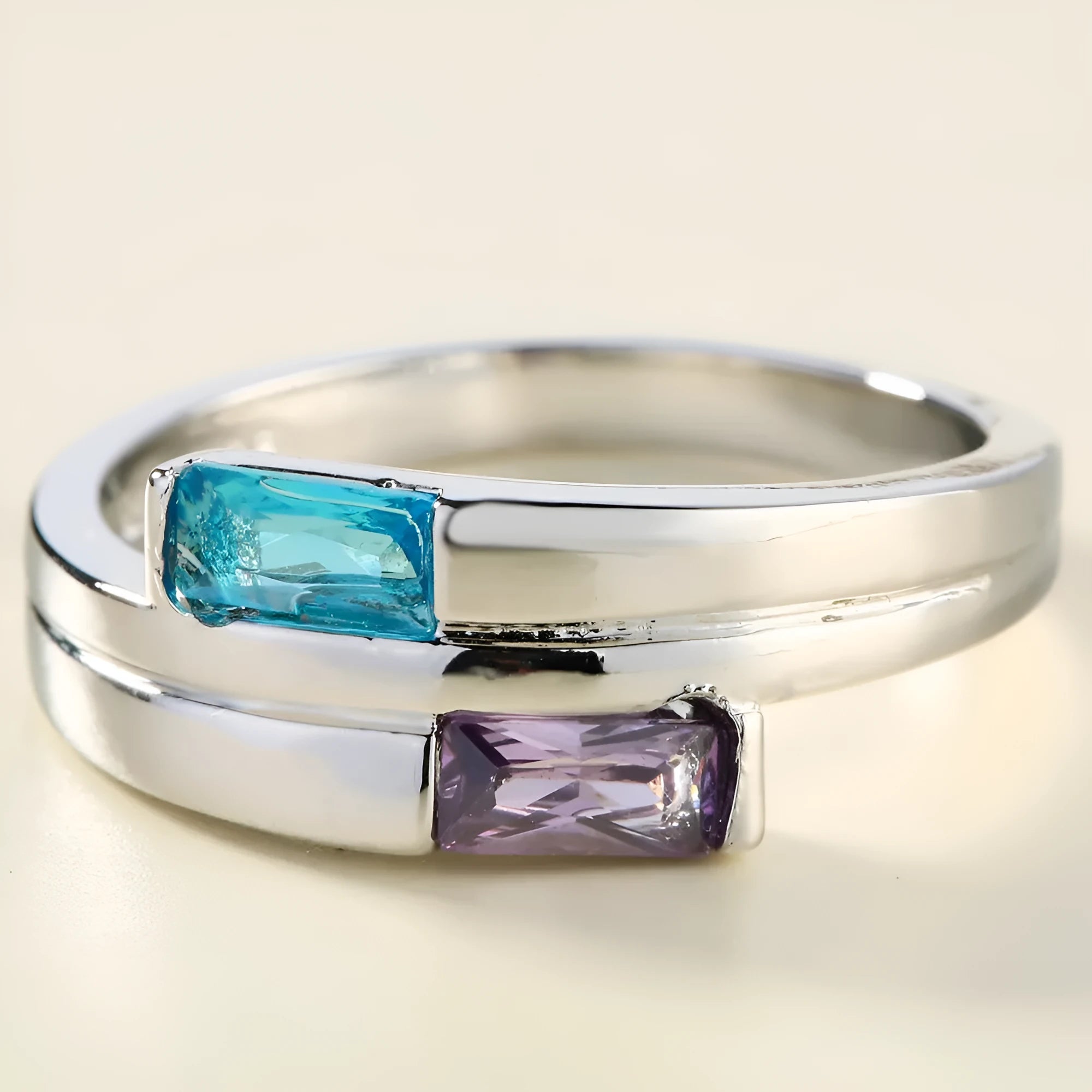Silver copper ring with zircon detailing showing ins style design on hand