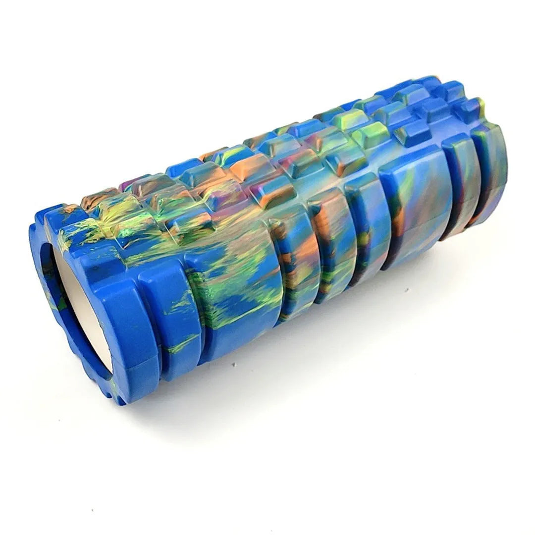 33cm long camouflage patterned EVA foam roller for fitness and massage.