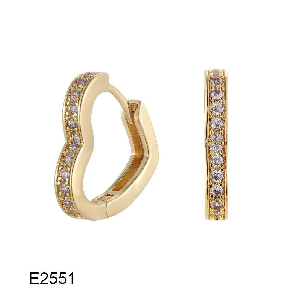 Gold plated heart-shaped ear clip earrings with zircon decoration and gang drill elements