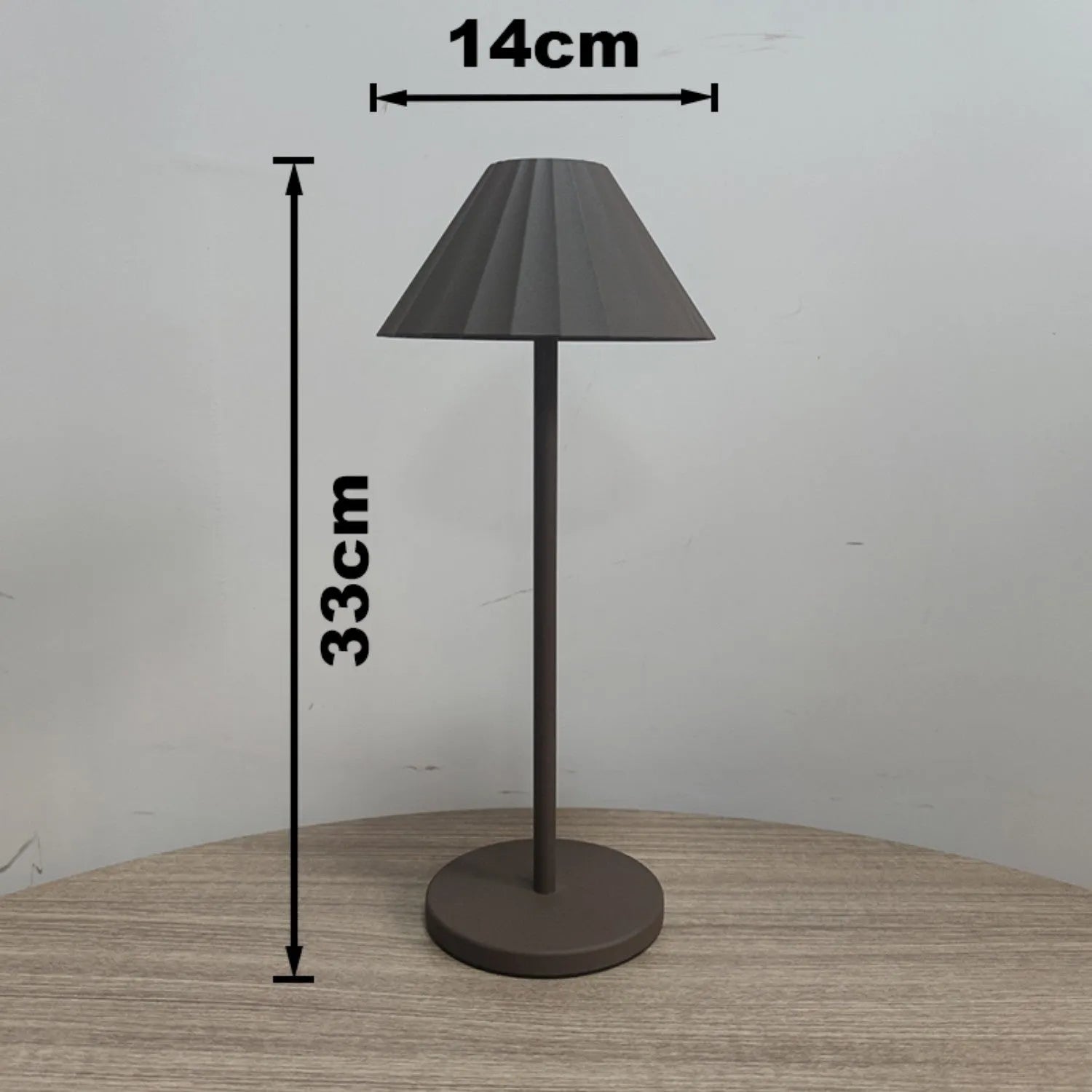 Alloy desk lamp with touch dimming switch and USB Type-C charging port