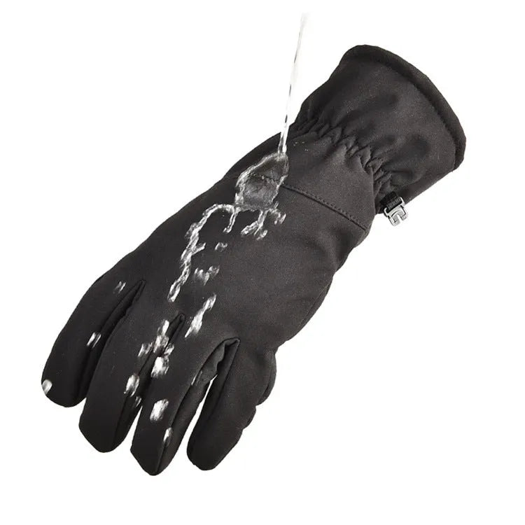Ski gloves with touch screen fingertips and non-slip grip in camouflage colour