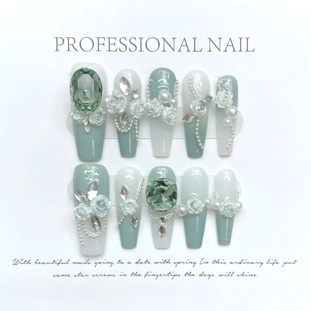Wear Armor Green plastic nail armour with camellia gradient chain and diamond pattern
