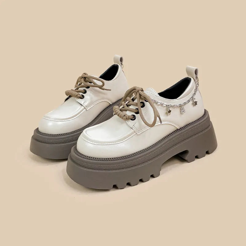 White women's Mary Jane platform shoes with chunky heel and front lace-up in XINGX Bear colour.