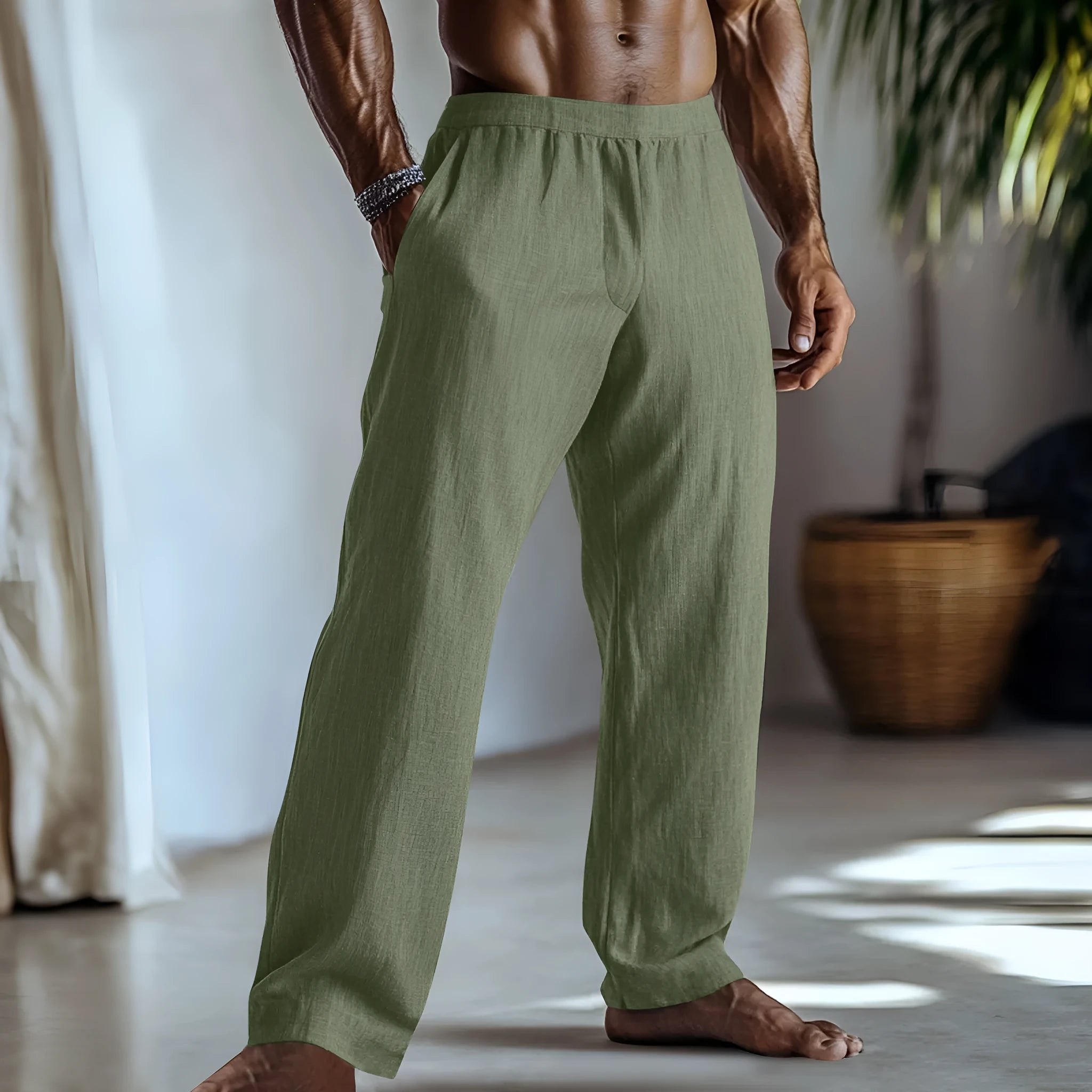 Cotton and linen straight leg casual trousers in British style with pocket details