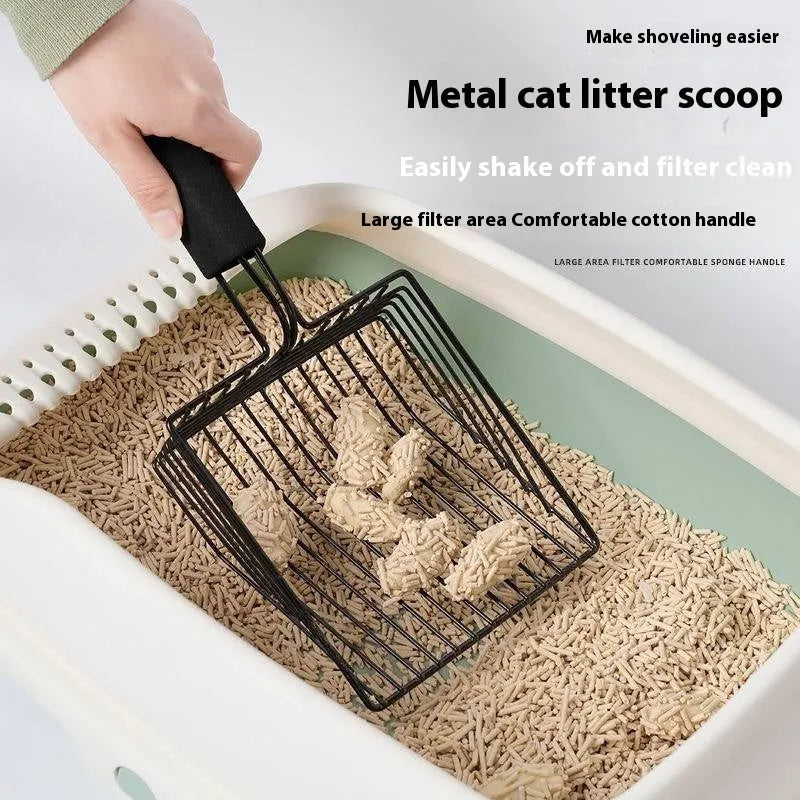 Black metal alloy cat litter scoop with long handle and 0.8cm sifting gap