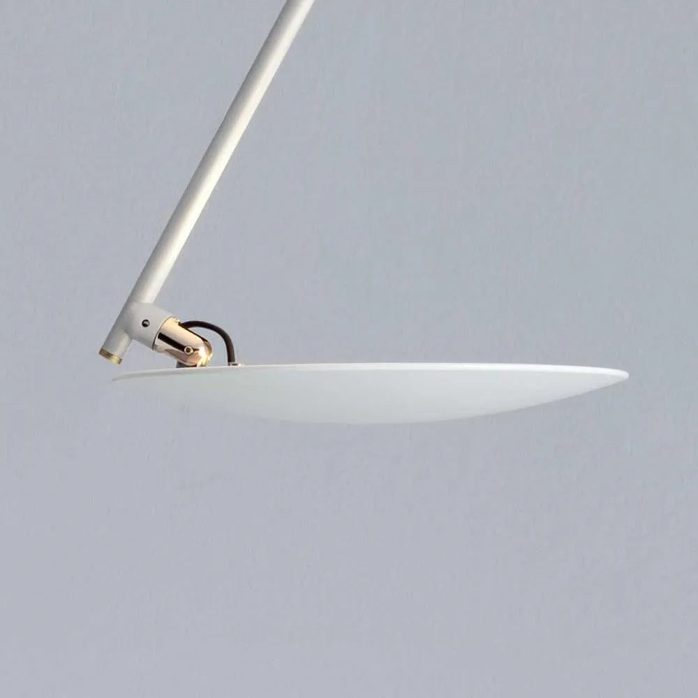 White or white gold iron ceiling lamp with warm LED light, 50cm diameter.